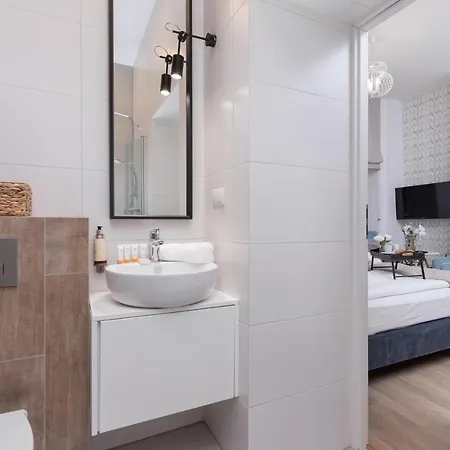 Beautiful By Renters Apartamento Cracóvia
