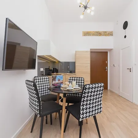 Beautiful By Renters Apartamento *