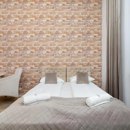 Beautiful Dietla By Renters *